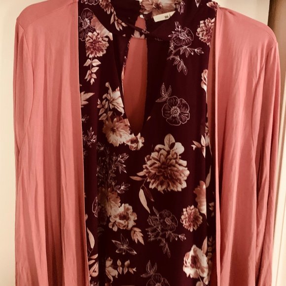 Francesca's floral maroon dress - Picture 3 of 4